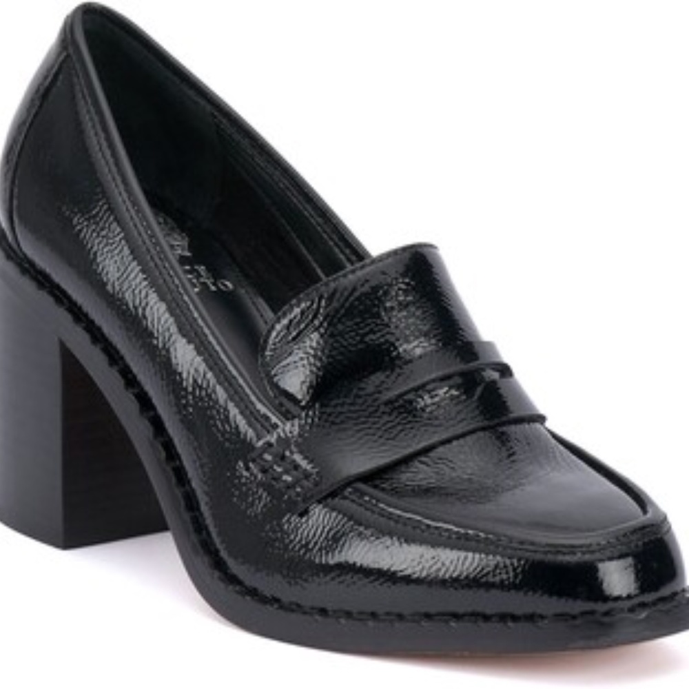 Vince Camuto Carigina black loafers